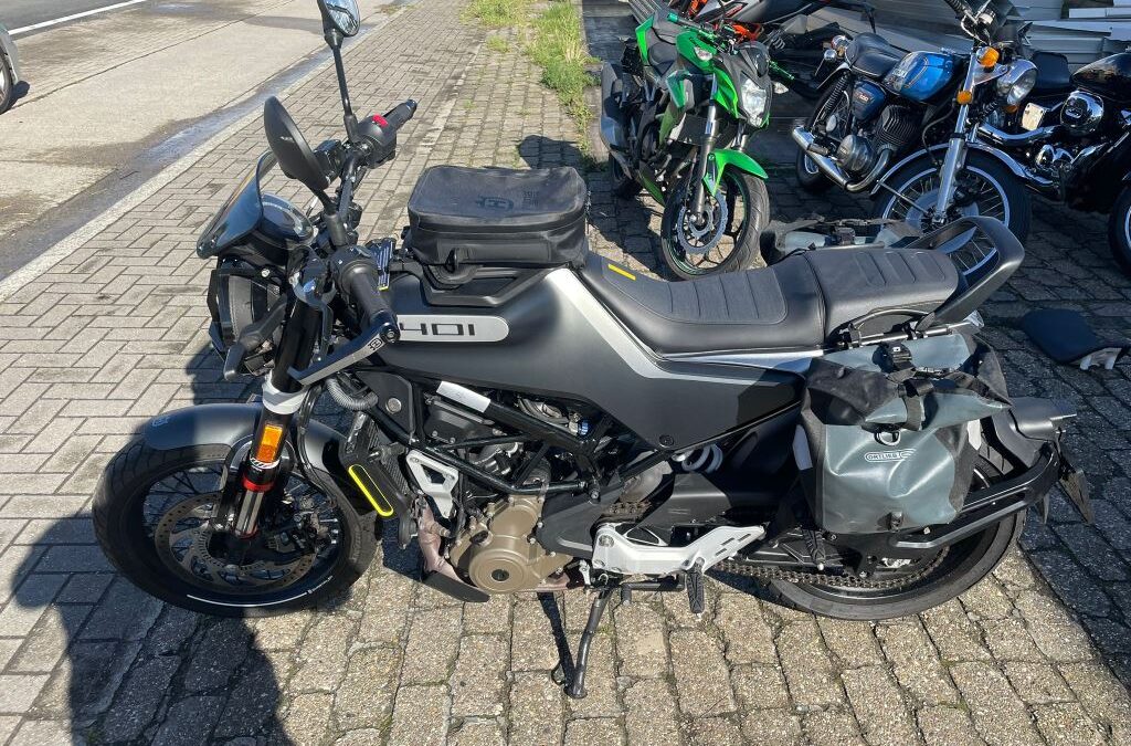 Husqvarna	Svartpilen 401