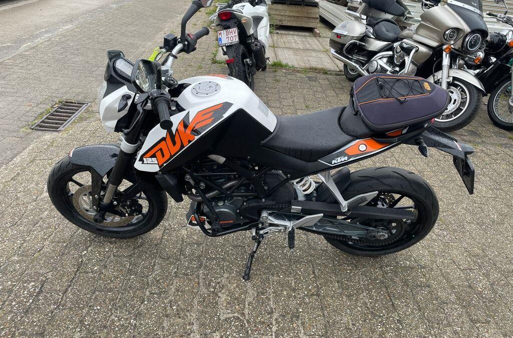 KTM	Duke 125