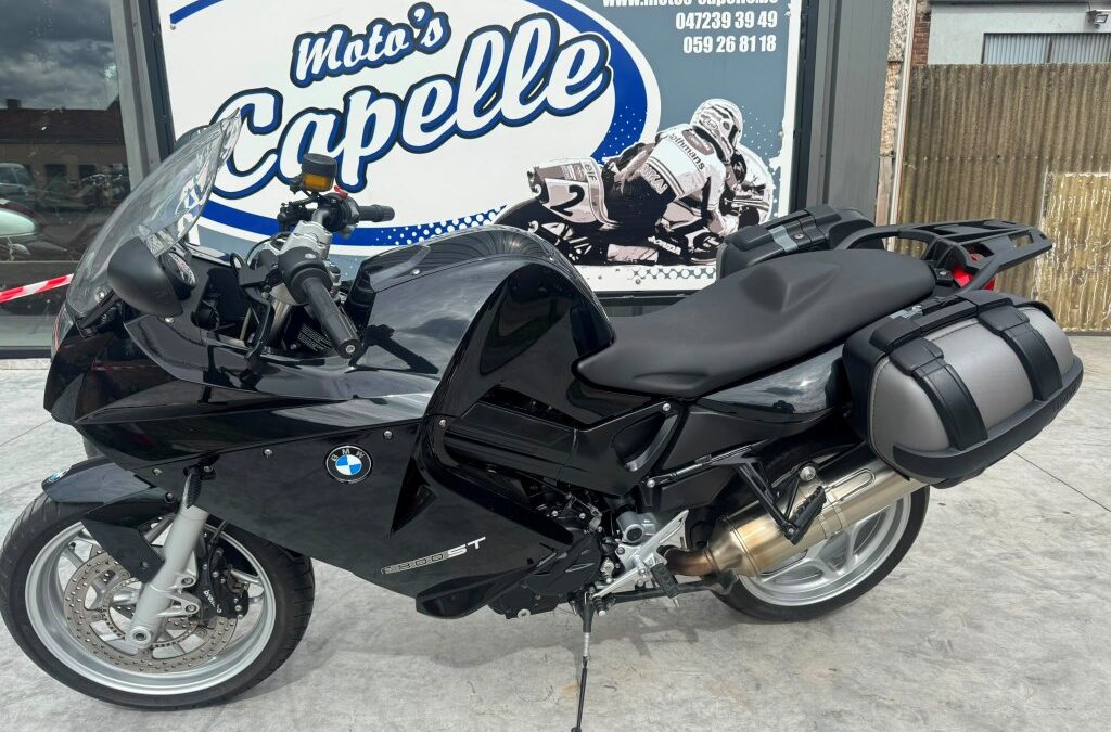 BMW	F800ST